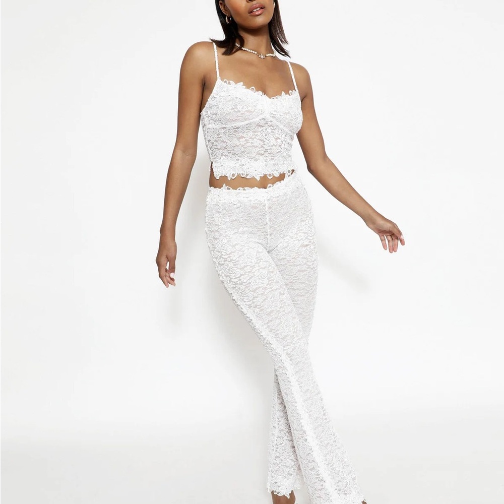 Boys Lie Endless Summer White Lace Two-Piece Set